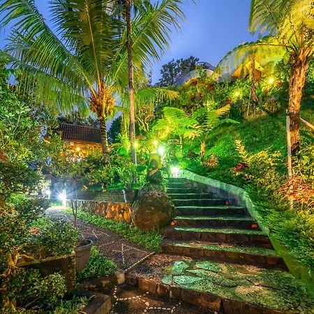 Yoga Maya Villa Паянган Экстерьер фото