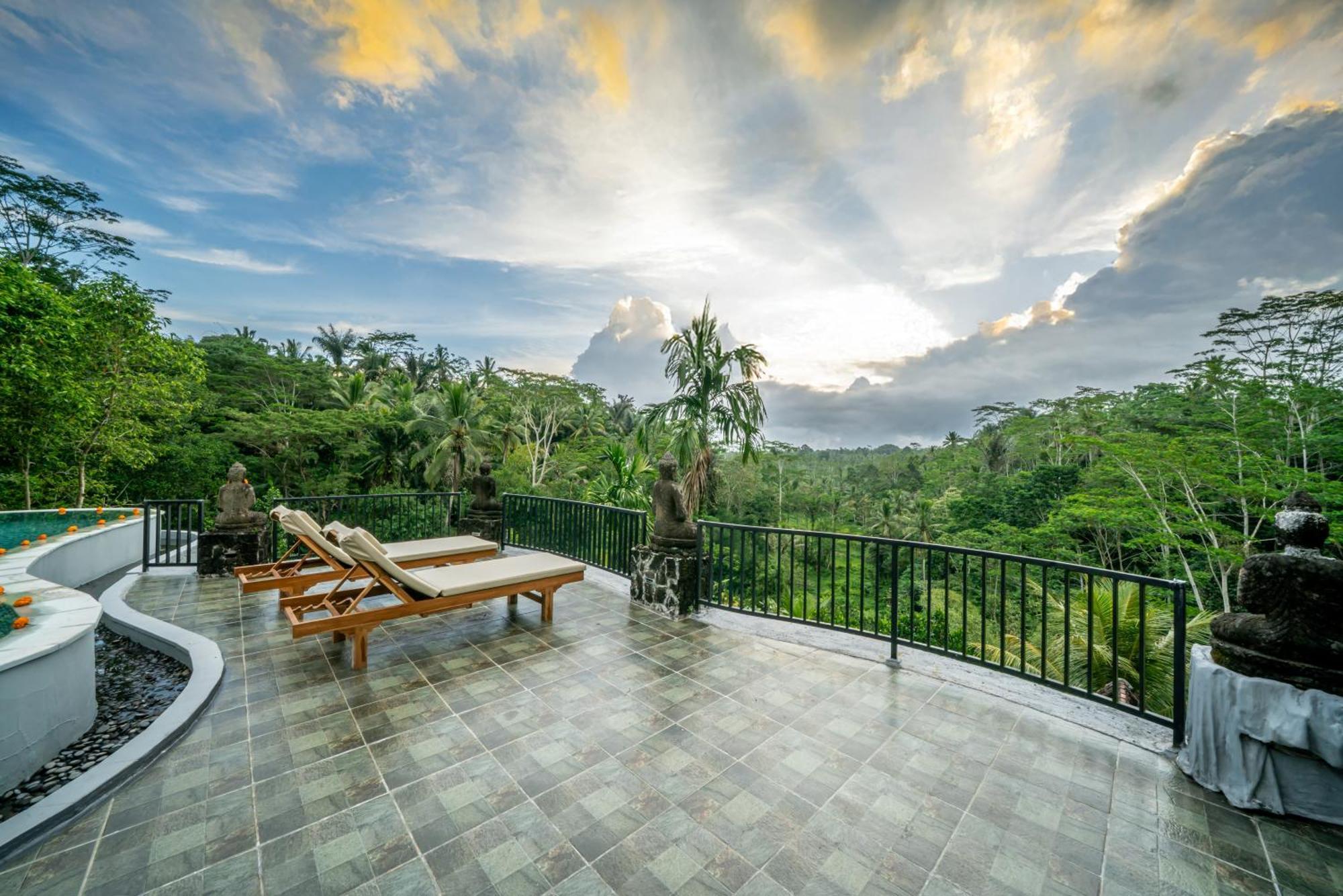 Yoga Maya Villa Паянган Экстерьер фото