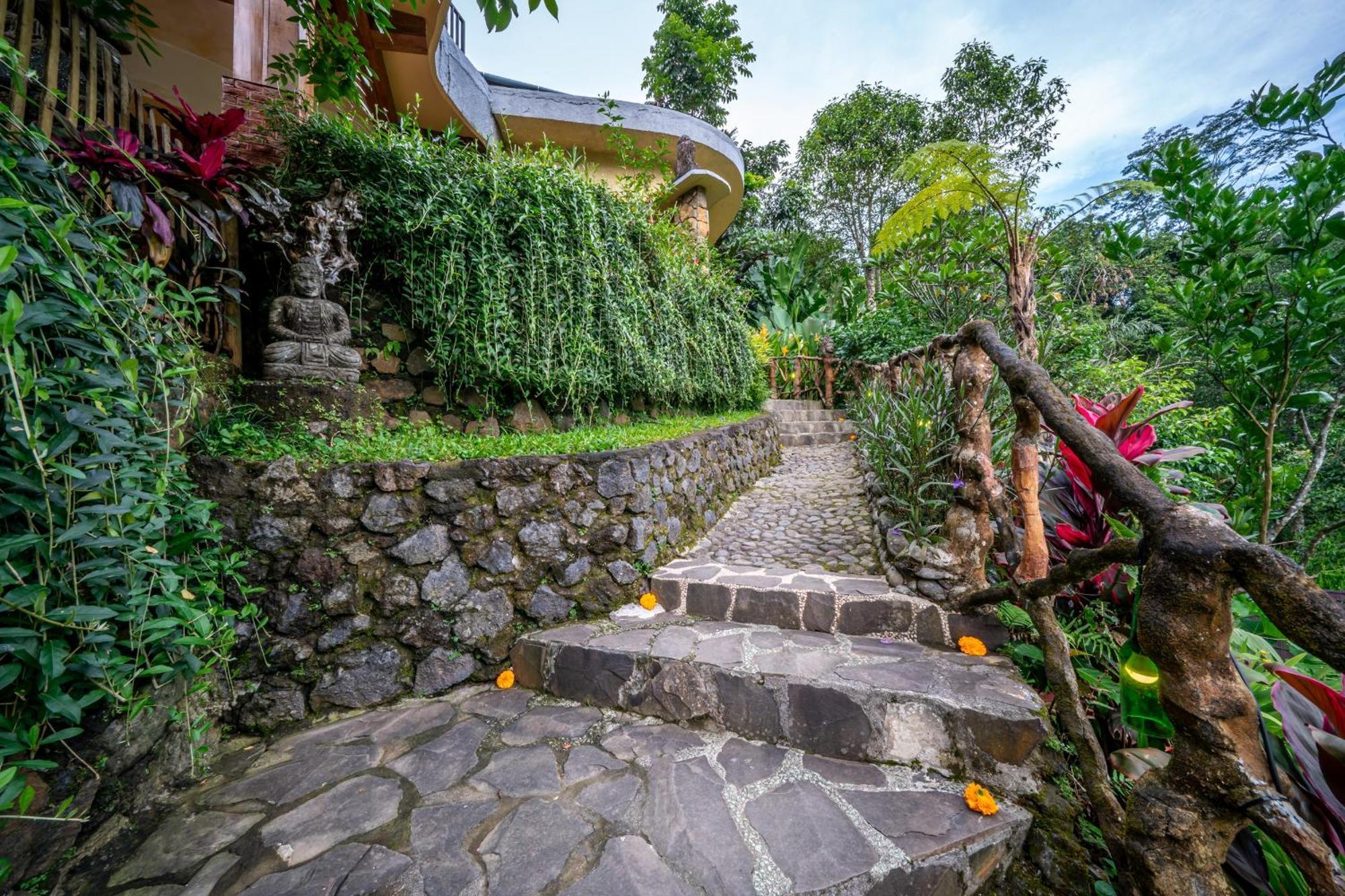 Yoga Maya Villa Паянган Экстерьер фото
