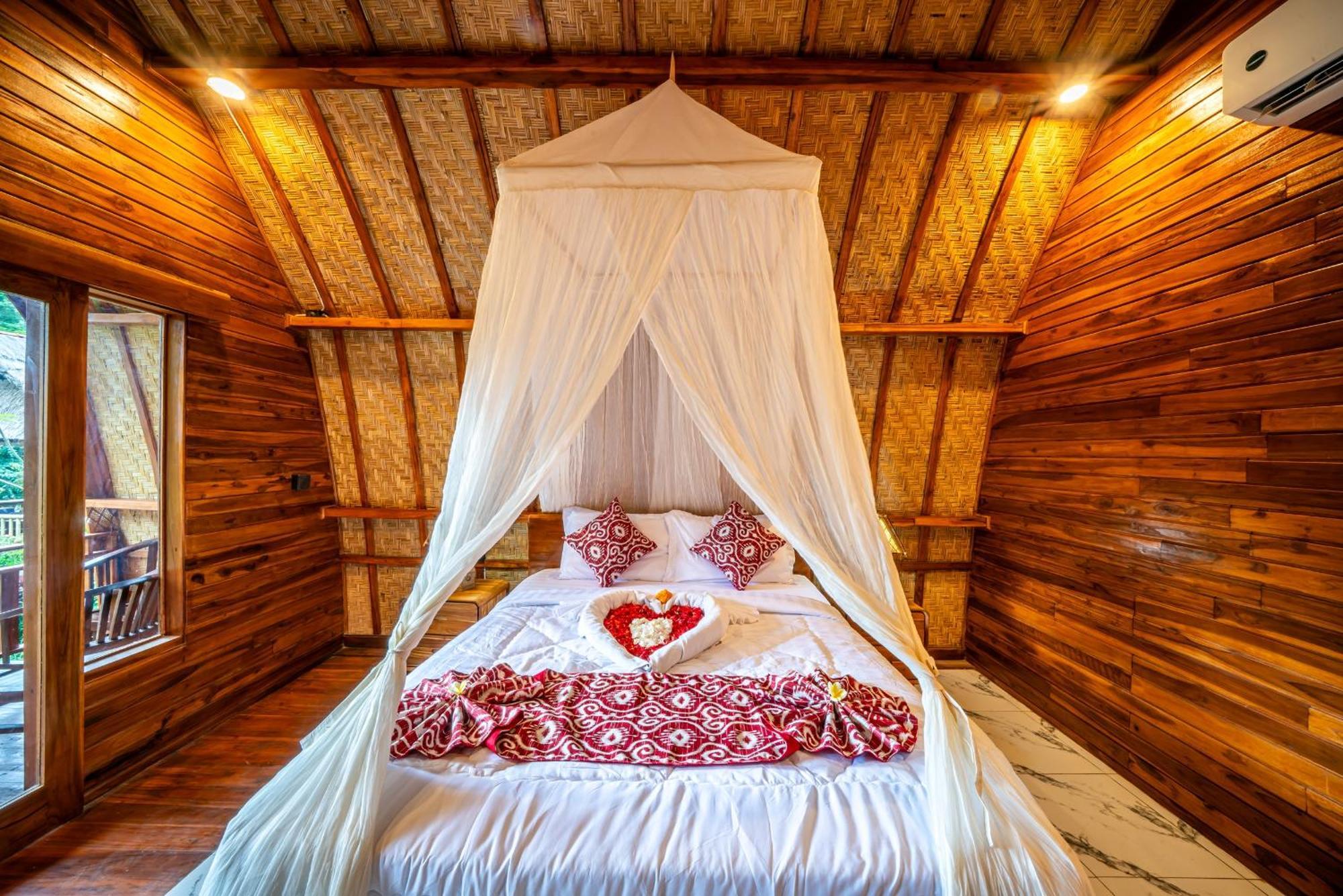 Yoga Maya Villa Паянган Экстерьер фото
